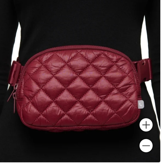 Lolë Unisex Quilted Belt Bag / Sling Bag, nwt - Picture 3 of 6